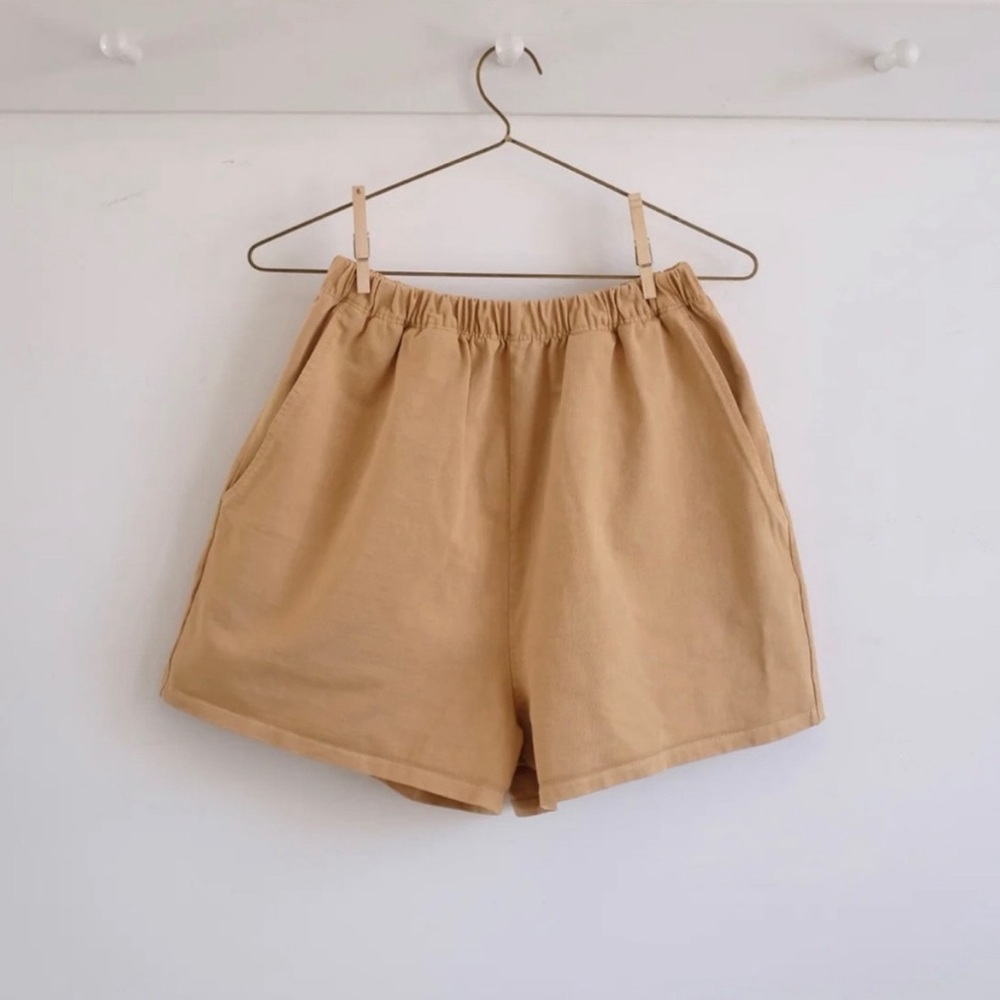 ISO gardener shorts! PLEASE DONT BUY